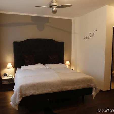 Boutique Weisses Kreuz - Adult Only Hotell